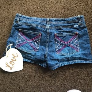 Women’s jean shorts